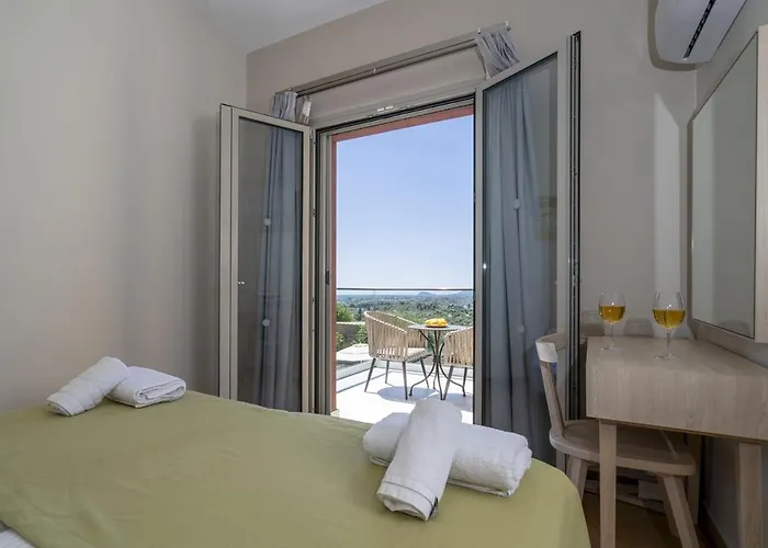 Yiannis By Select Villa *